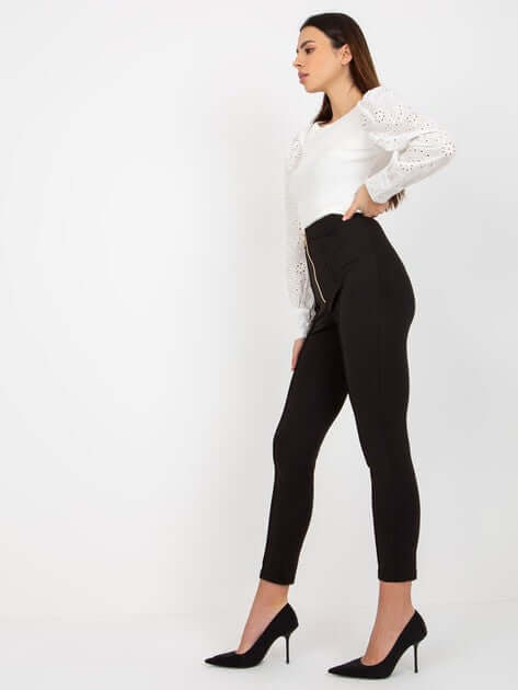 Black elegant leggings with zipper OH BELLA.